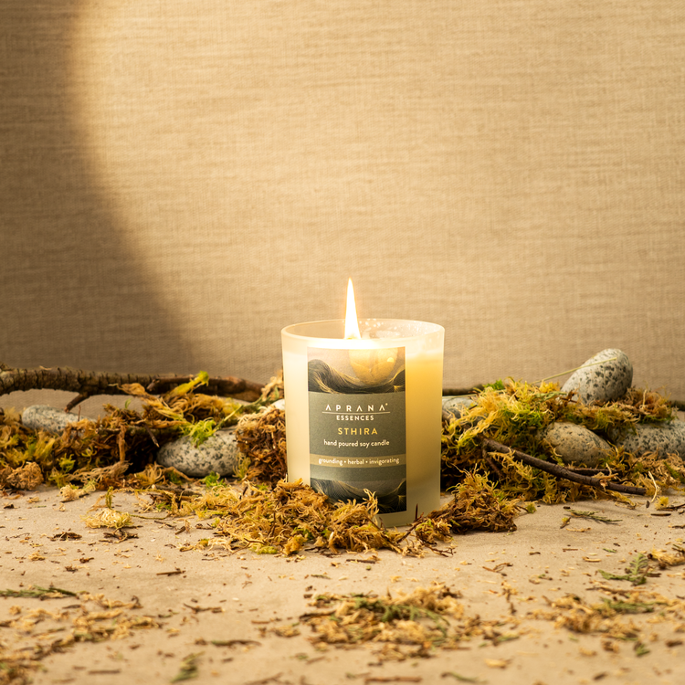 Sthira Candle