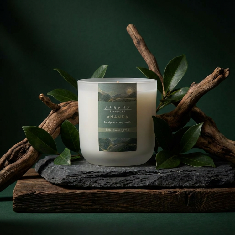 Ananda - Large Candle