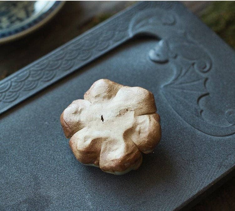 Handmade Ceramic incense burner - Lotus Flower in green